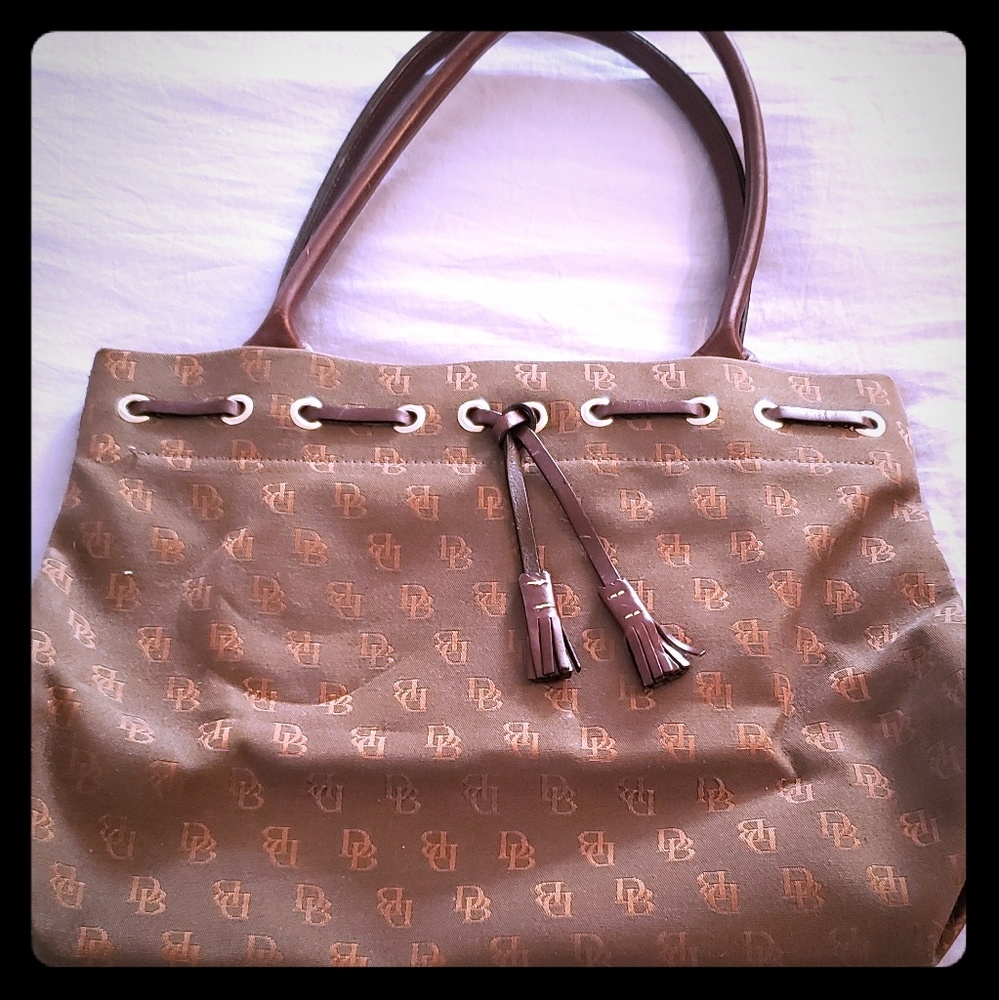 Vintage Dooney & Bourke Tote